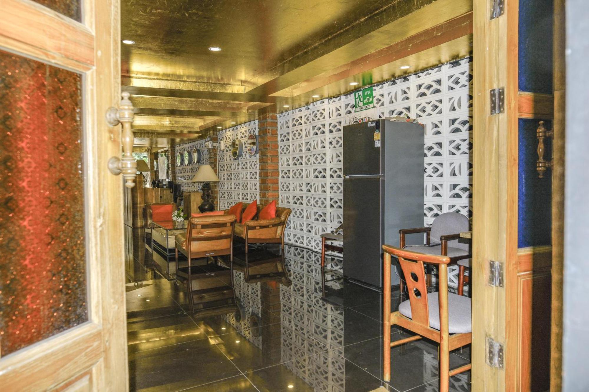 Goya Hotel Chiang Mai Buitenkant foto