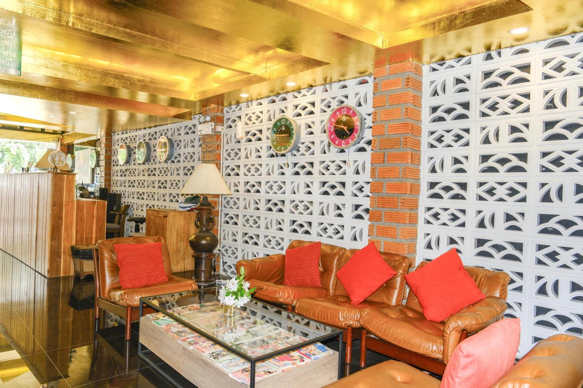 Goya Hotel Chiang Mai Buitenkant foto