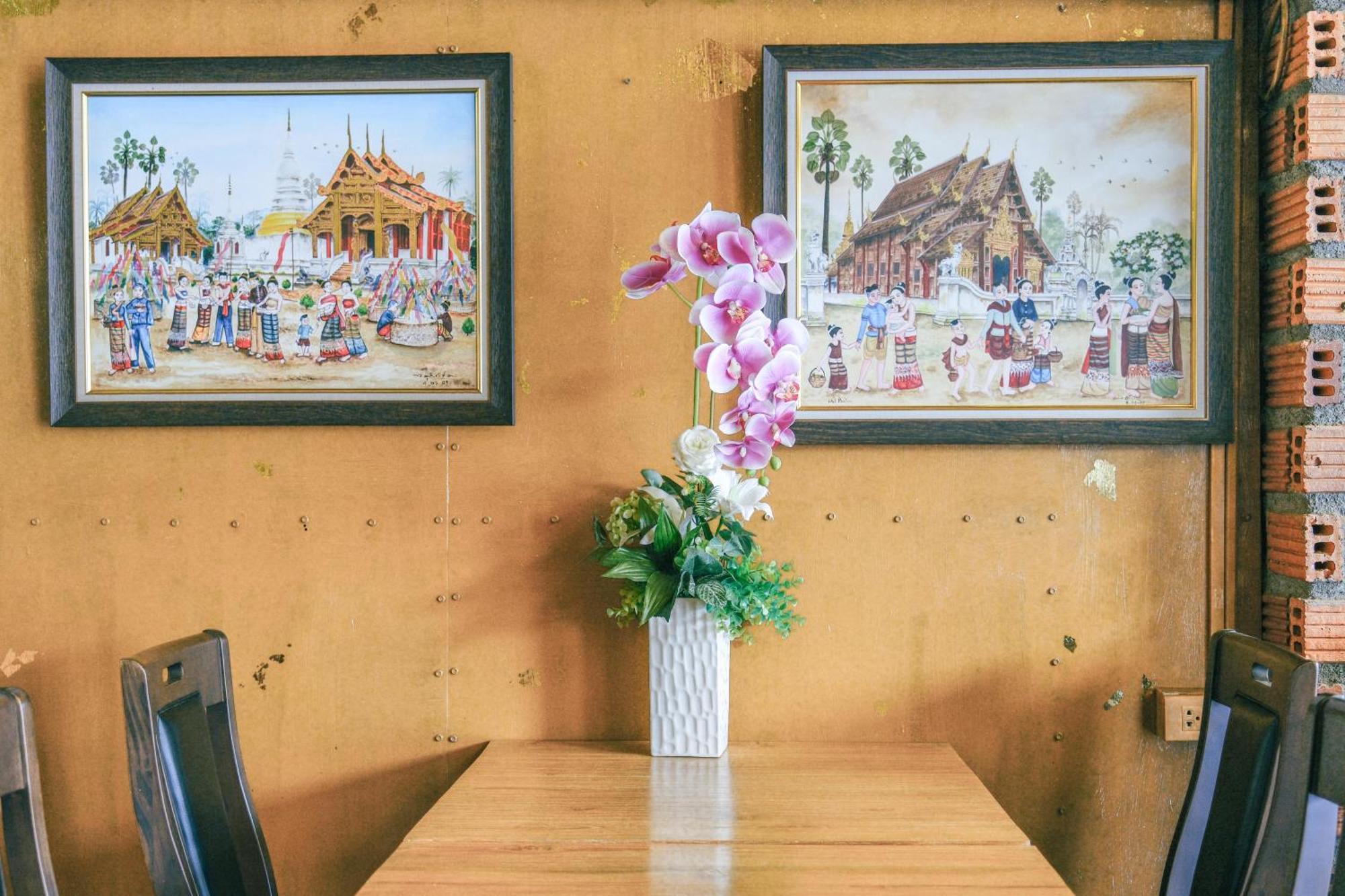 Goya Hotel Chiang Mai Buitenkant foto