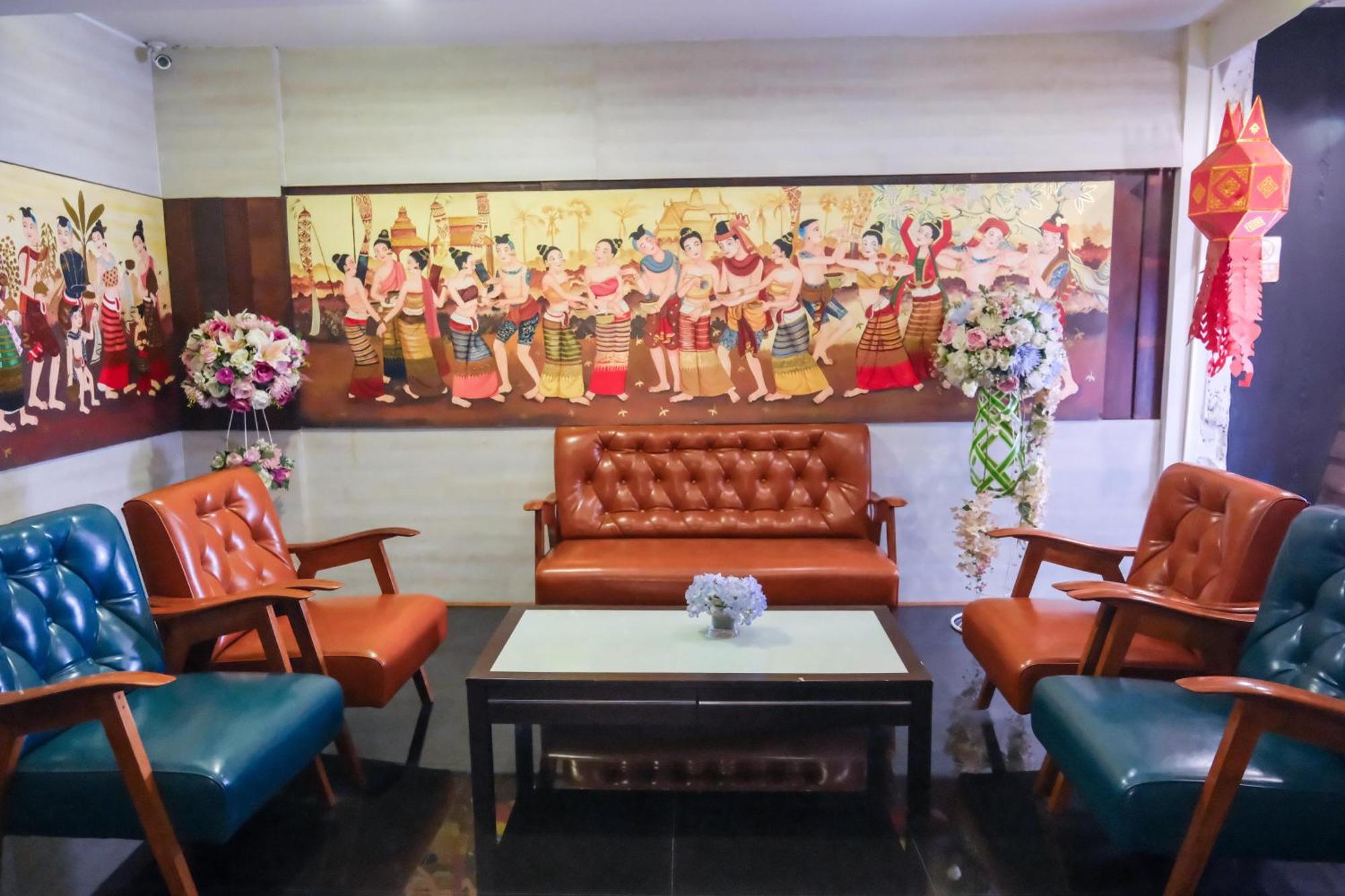 Goya Hotel Chiang Mai Buitenkant foto
